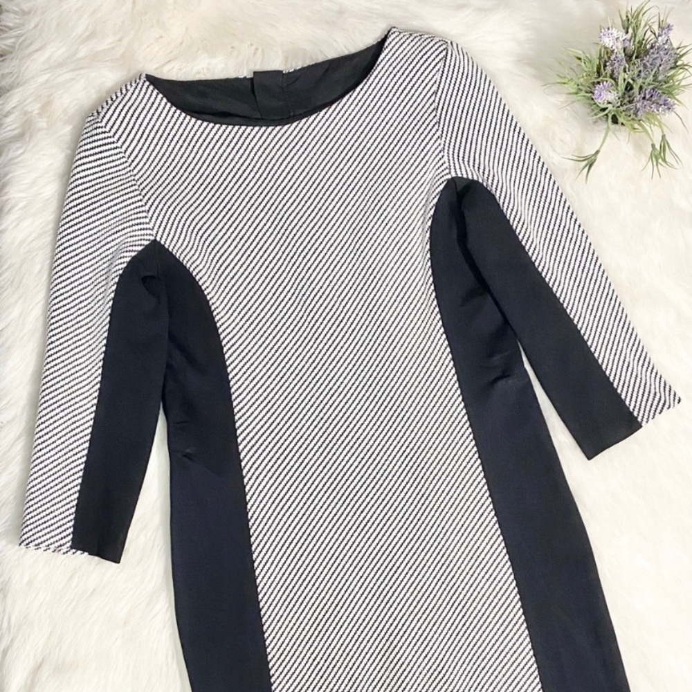 💜3/20$🛍Banana Republic Bodycon Dress 3/4 Sleeves